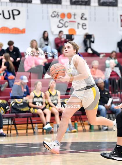 Thumbnail 2 in Bellevue vs Chico (Mesquite Pit Classic Tournament) photogallery.