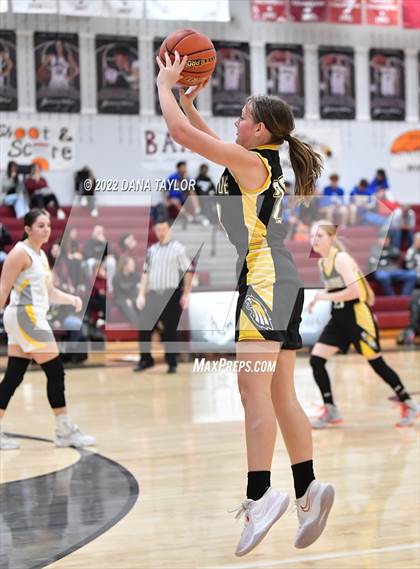 Thumbnail 2 in Bellevue vs Chico (Mesquite Pit Classic Tournament) photogallery.