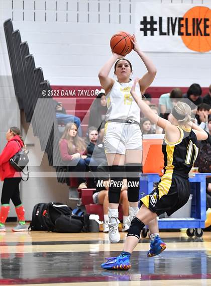 Thumbnail 2 in Bellevue vs Chico (Mesquite Pit Classic Tournament) photogallery.