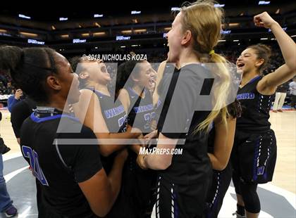 Thumbnail 1 in Windward vs. Pinewood (CIF State Open Division Finals) photogallery.