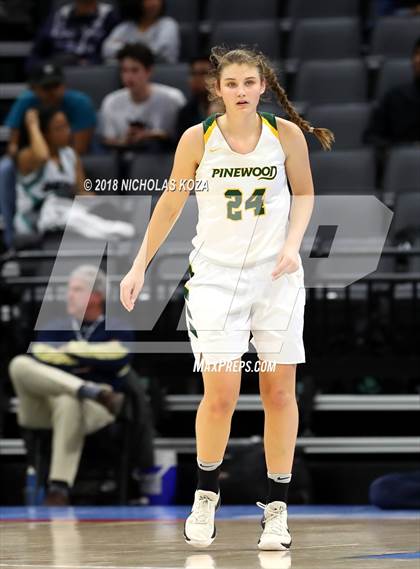 Thumbnail 2 in Windward vs. Pinewood (CIF State Open Division Finals) photogallery.