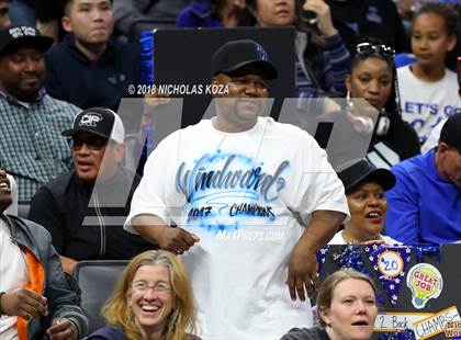Thumbnail 1 in Windward vs. Pinewood (CIF State Open Division Finals) photogallery.