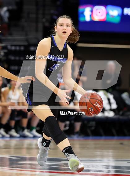 Thumbnail 2 in Windward vs. Pinewood (CIF State Open Division Finals) photogallery.