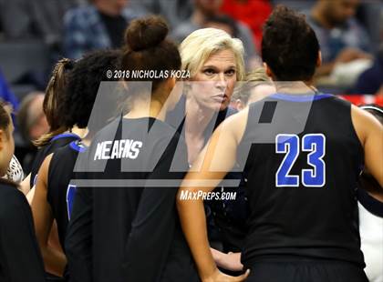 Thumbnail 3 in Windward vs. Pinewood (CIF State Open Division Finals) photogallery.