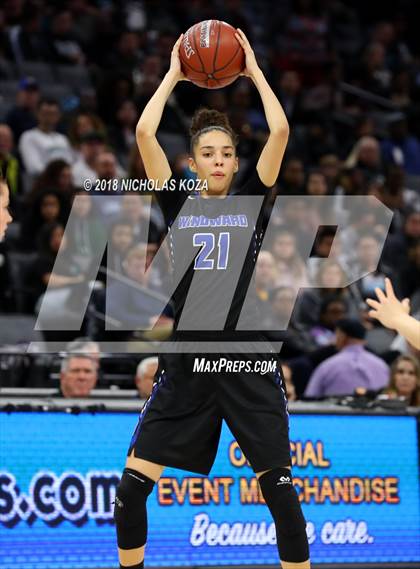 Thumbnail 1 in Windward vs. Pinewood (CIF State Open Division Finals) photogallery.