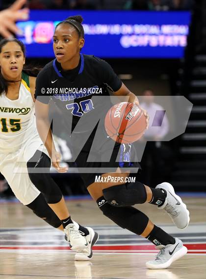 Thumbnail 1 in Windward vs. Pinewood (CIF State Open Division Finals) photogallery.