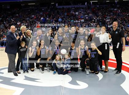 Thumbnail 3 in Windward vs. Pinewood (CIF State Open Division Finals) photogallery.