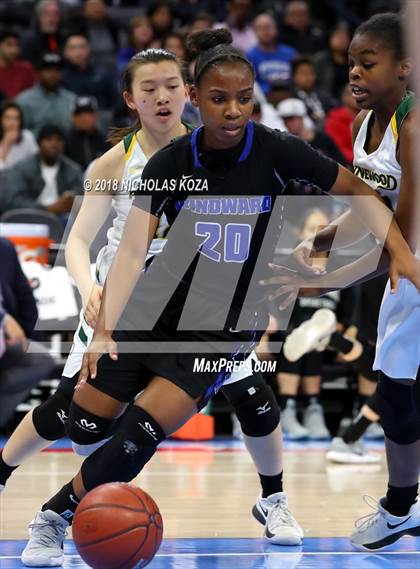 Thumbnail 2 in Windward vs. Pinewood (CIF State Open Division Finals) photogallery.