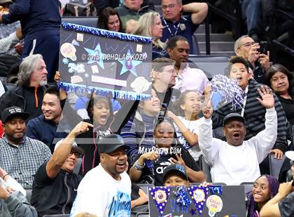 Thumbnail 2 in Windward vs. Pinewood (CIF State Open Division Finals) photogallery.