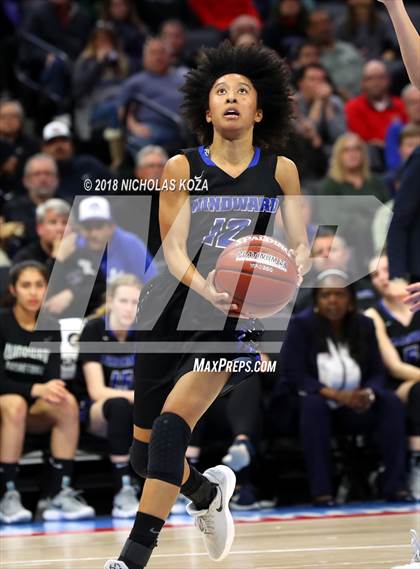 Thumbnail 3 in Windward vs. Pinewood (CIF State Open Division Finals) photogallery.