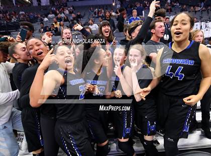 Thumbnail 2 in Windward vs. Pinewood (CIF State Open Division Finals) photogallery.