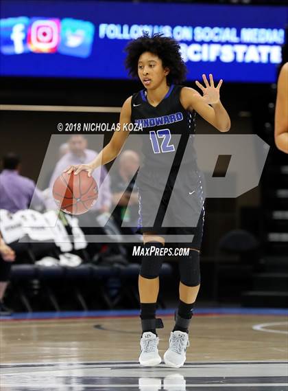Thumbnail 1 in Windward vs. Pinewood (CIF State Open Division Finals) photogallery.
