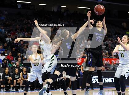 Thumbnail 1 in Windward vs. Pinewood (CIF State Open Division Finals) photogallery.