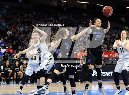 Thumbnail 2 in Windward vs. Pinewood (CIF State Open Division Finals) photogallery.