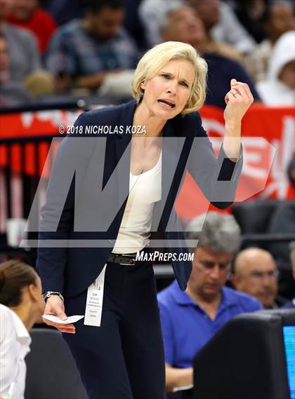 Thumbnail 1 in Windward vs. Pinewood (CIF State Open Division Finals) photogallery.