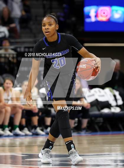 Thumbnail 2 in Windward vs. Pinewood (CIF State Open Division Finals) photogallery.