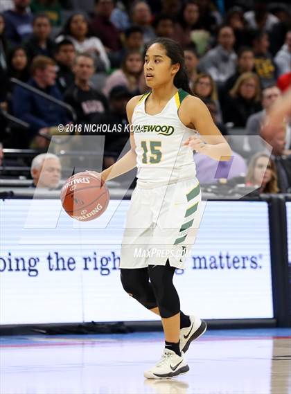 Thumbnail 3 in Windward vs. Pinewood (CIF State Open Division Finals) photogallery.