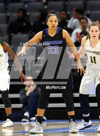 Thumbnail 2 in Windward vs. Pinewood (CIF State Open Division Finals) photogallery.