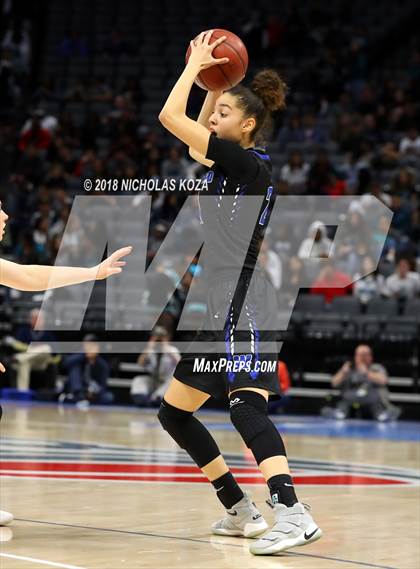 Thumbnail 3 in Windward vs. Pinewood (CIF State Open Division Finals) photogallery.
