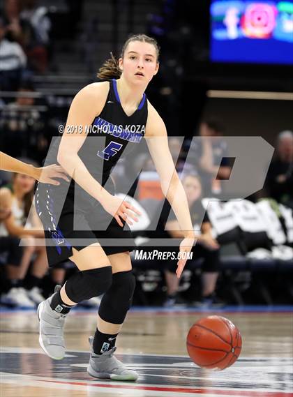 Thumbnail 1 in Windward vs. Pinewood (CIF State Open Division Finals) photogallery.
