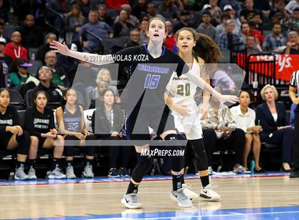 Thumbnail 2 in Windward vs. Pinewood (CIF State Open Division Finals) photogallery.