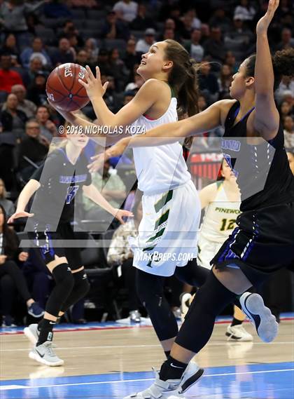Thumbnail 2 in Windward vs. Pinewood (CIF State Open Division Finals) photogallery.