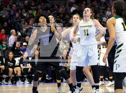 Thumbnail 3 in Windward vs. Pinewood (CIF State Open Division Finals) photogallery.