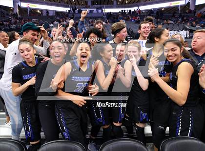 Thumbnail 2 in Windward vs. Pinewood (CIF State Open Division Finals) photogallery.