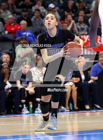 Thumbnail 2 in Windward vs. Pinewood (CIF State Open Division Finals) photogallery.