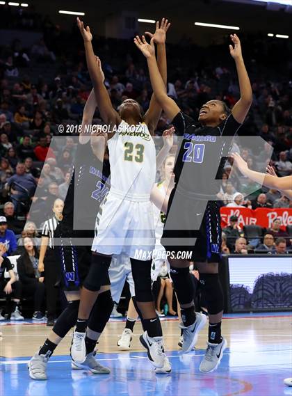 Thumbnail 2 in Windward vs. Pinewood (CIF State Open Division Finals) photogallery.