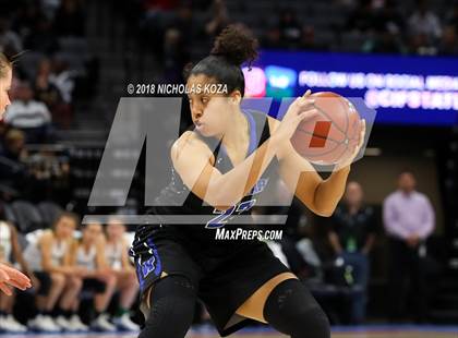 Thumbnail 2 in Windward vs. Pinewood (CIF State Open Division Finals) photogallery.