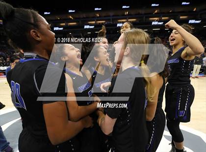 Thumbnail 3 in Windward vs. Pinewood (CIF State Open Division Finals) photogallery.