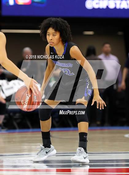 Thumbnail 1 in Windward vs. Pinewood (CIF State Open Division Finals) photogallery.