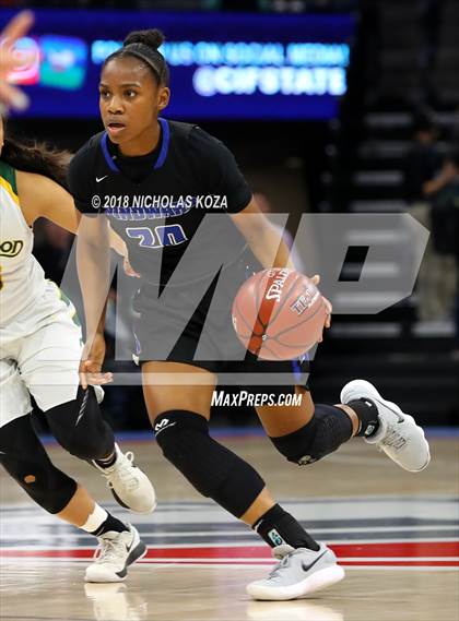 Thumbnail 3 in Windward vs. Pinewood (CIF State Open Division Finals) photogallery.