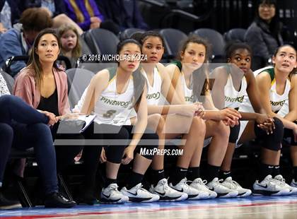 Thumbnail 1 in Windward vs. Pinewood (CIF State Open Division Finals) photogallery.