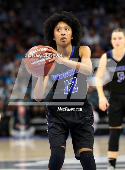 Thumbnail 1 in Windward vs. Pinewood (CIF State Open Division Finals) photogallery.