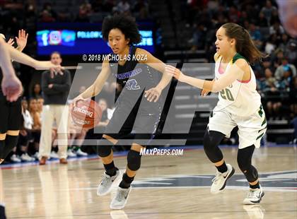 Thumbnail 2 in Windward vs. Pinewood (CIF State Open Division Finals) photogallery.