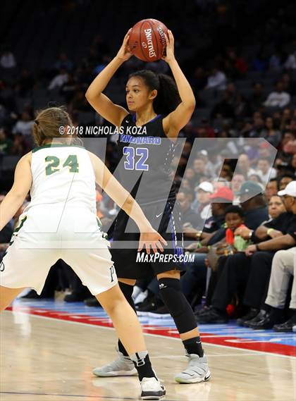 Thumbnail 3 in Windward vs. Pinewood (CIF State Open Division Finals) photogallery.