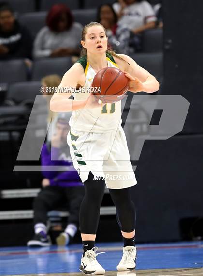 Thumbnail 3 in Windward vs. Pinewood (CIF State Open Division Finals) photogallery.