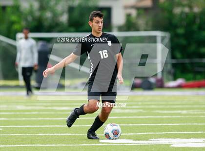 Thumbnail 2 in Niles North vs. Lincoln Park photogallery.