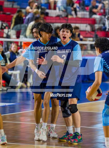 Thumbnail 3 in College View vs. Severance (CHSAA Round1 M2) photogallery.