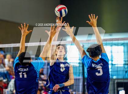 Thumbnail 3 in College View vs. Severance (CHSAA Round1 M2) photogallery.