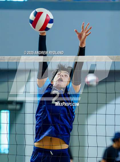 Thumbnail 2 in College View vs. Severance (CHSAA Round1 M2) photogallery.