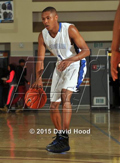 Thumbnail 2 in Windward vs. Jonesboro (MaxPreps Holiday Classic) photogallery.