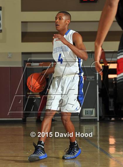 Thumbnail 3 in Windward vs. Jonesboro (MaxPreps Holiday Classic) photogallery.
