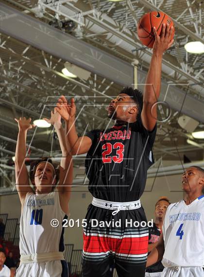 Thumbnail 1 in Windward vs. Jonesboro (MaxPreps Holiday Classic) photogallery.