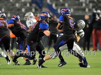 Thumbnail 1 in De La Salle vs. Westlake (CIF State Open Division Final) photogallery.