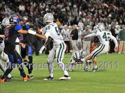 Thumbnail 1 in De La Salle vs. Westlake (CIF State Open Division Final) photogallery.