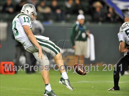 Thumbnail 3 in De La Salle vs. Westlake (CIF State Open Division Final) photogallery.