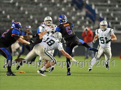 Thumbnail 1 in De La Salle vs. Westlake (CIF State Open Division Final) photogallery.